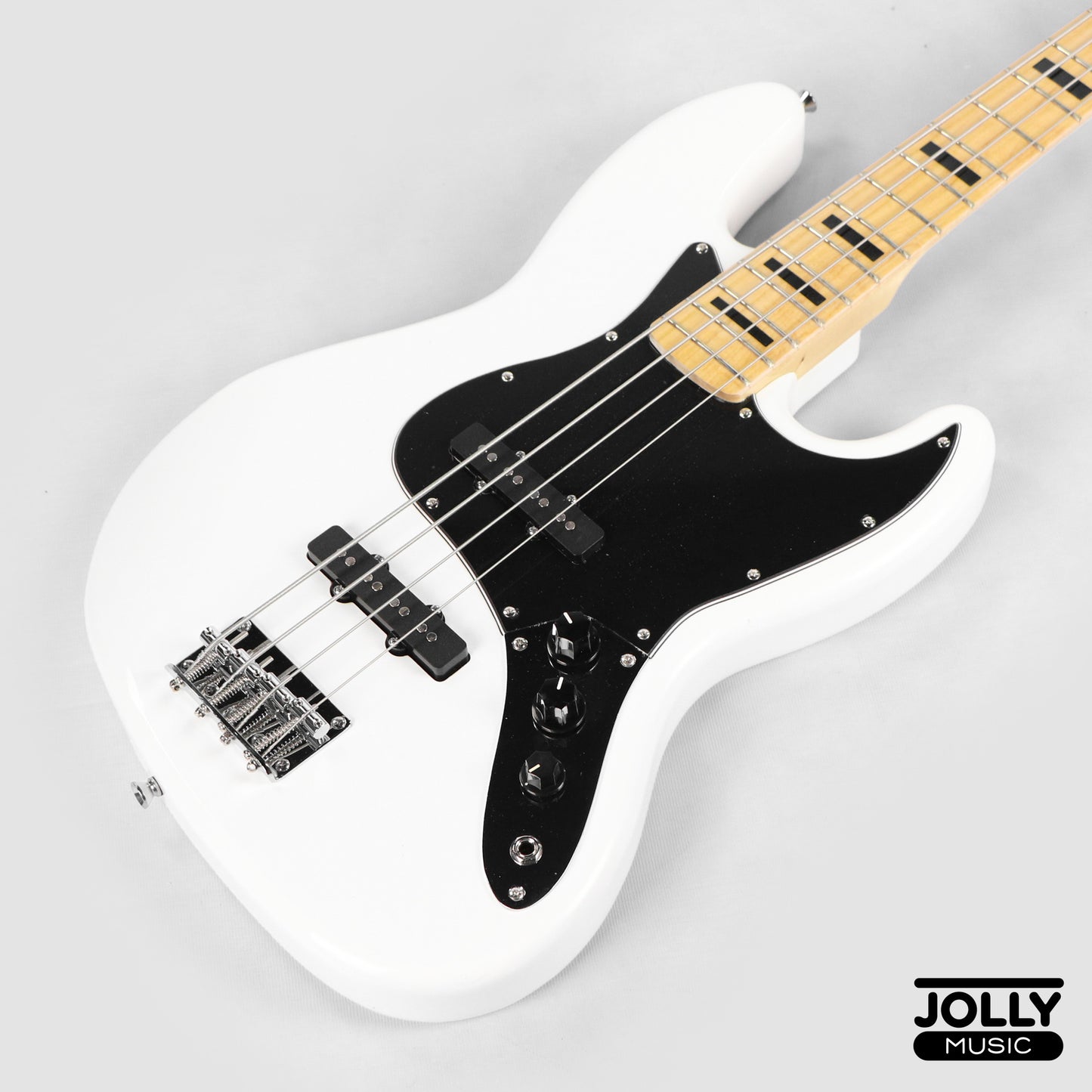 JCraft JB-1 J-Offset 4-String Bass Guitar with Gigbag - White